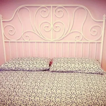 Tra Menta E Meliga Guest house
