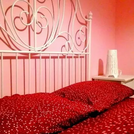 Guest house Tra Menta E Meliga Carignano (Piedmont)